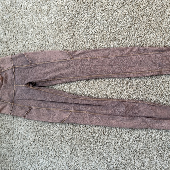 lululemon athletica Brown Patterned Leggings - Picture 3 of 6